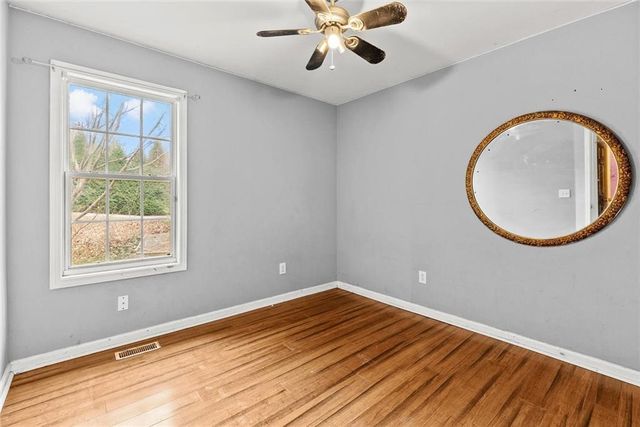 63 Gold Creek Dr, Tallapoosa, GA 30179