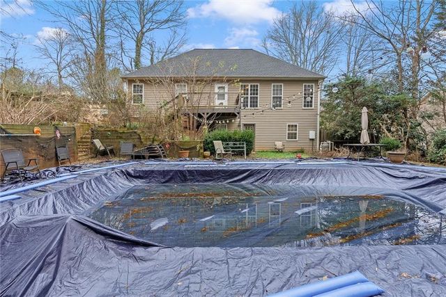 63 Gold Creek Dr, Tallapoosa, GA 30179