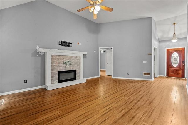 63 Gold Creek Dr, Tallapoosa, GA 30179