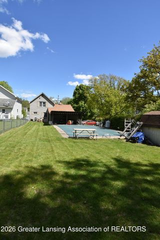 424 E Columbia Street, Mason, MI 48854