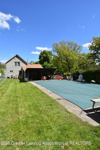 424 E Columbia Street, Mason, MI 48854
