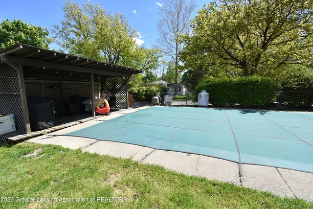 424 E Columbia Street, Mason, MI 48854