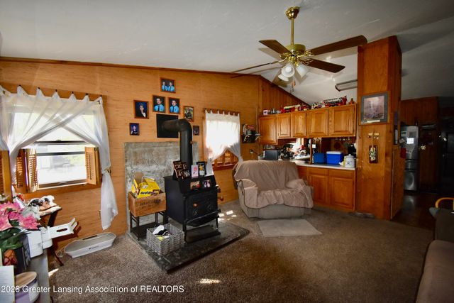 424 E Columbia Street, Mason, MI 48854