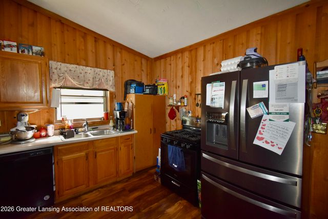 424 E Columbia Street, Mason, MI 48854