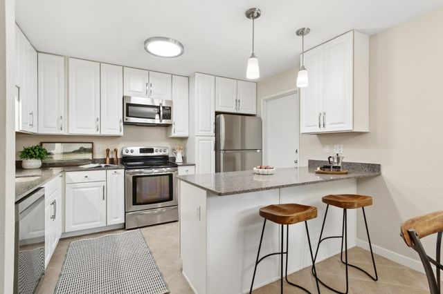 2038 Renoir Ave, Davis, CA 95618