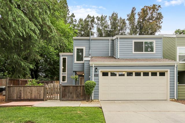 2038 Renoir Ave, Davis, CA 95618