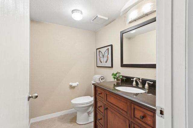 2038 Renoir Ave, Davis, CA 95618