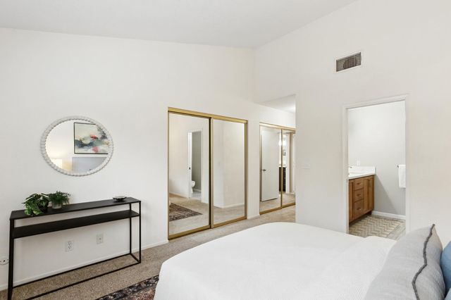 2038 Renoir Ave, Davis, CA 95618