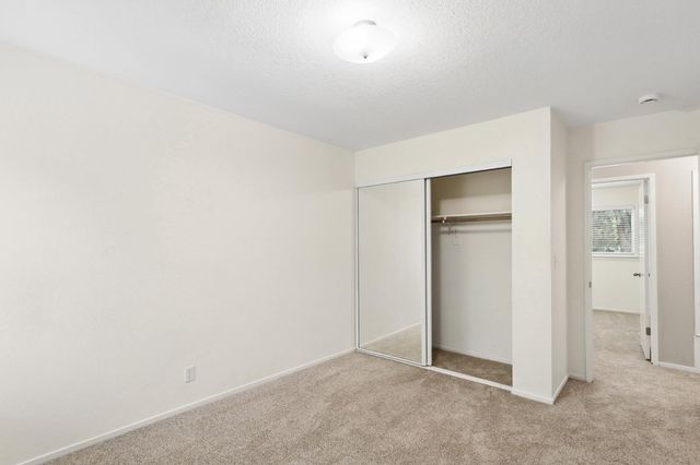 2038 Renoir Ave, Davis, CA 95618