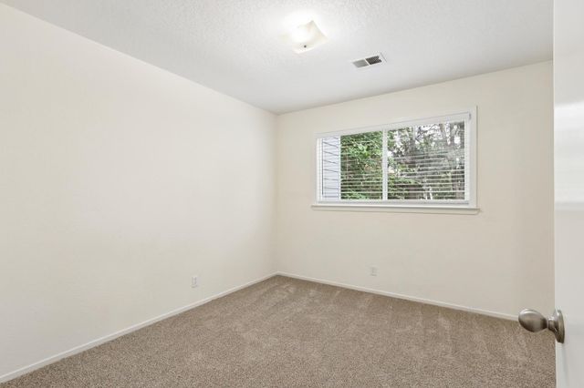 2038 Renoir Ave, Davis, CA 95618