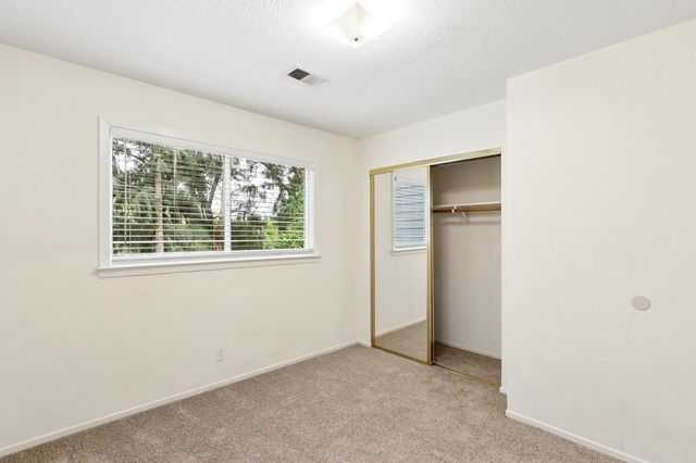 2038 Renoir Ave, Davis, CA 95618