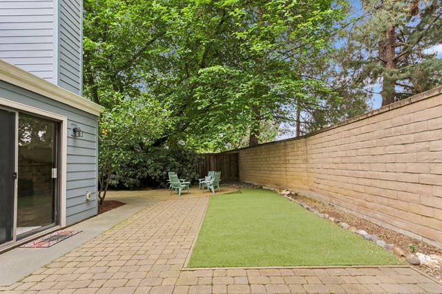 2038 Renoir Ave, Davis, CA 95618