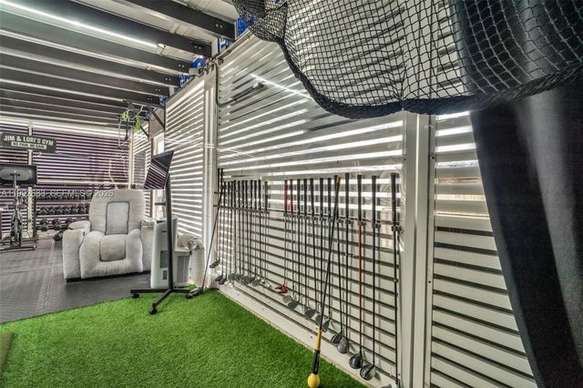 21301 SW 132nd Ct, Miami, FL 33177