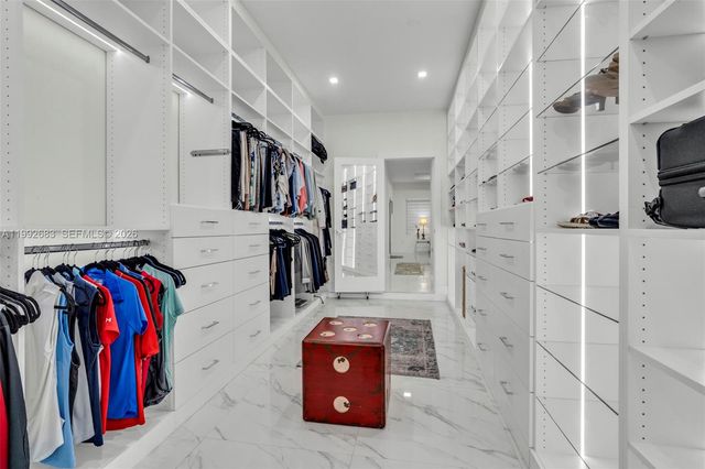 21301 SW 132nd Ct, Miami, FL 33177