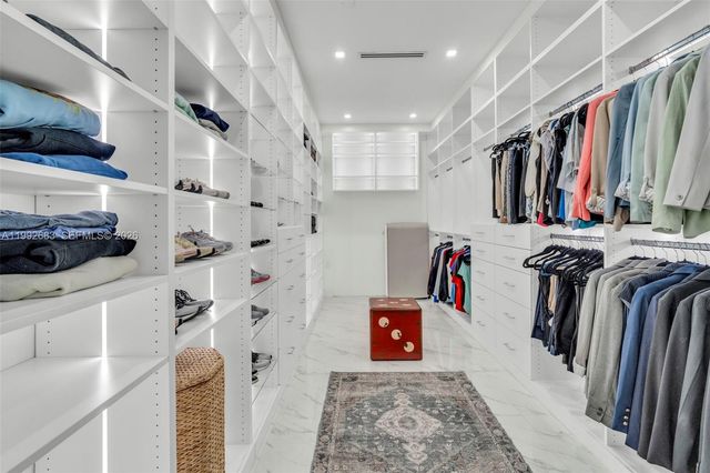 21301 SW 132nd Ct, Miami, FL 33177