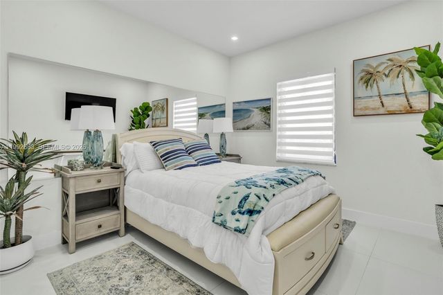 21301 SW 132nd Ct, Miami, FL 33177