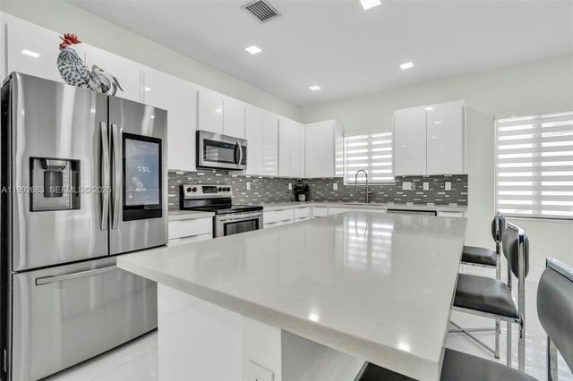 21301 SW 132nd Ct, Miami, FL 33177