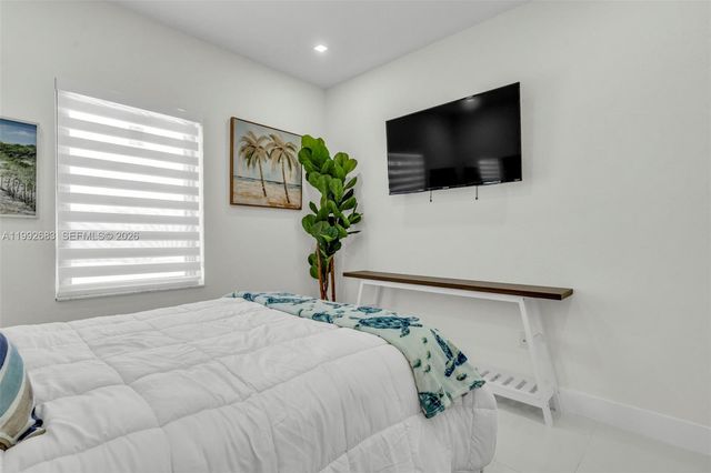 21301 SW 132nd Ct, Miami, FL 33177