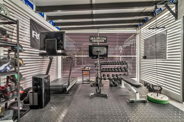 21301 SW 132nd Ct, Miami, FL 33177