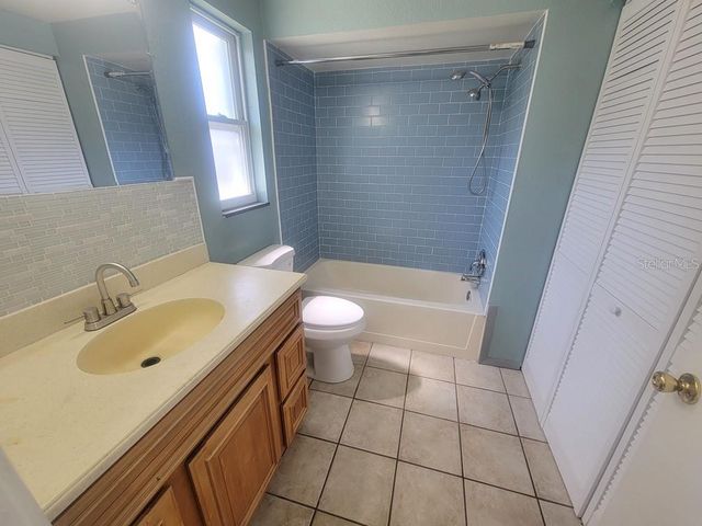 5709 SILVER SPUR DRIVE, Holiday, FL 34690