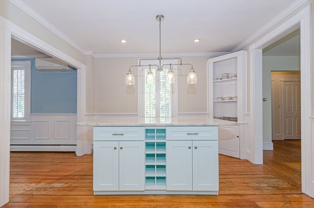 1089 Main Street, Barnstable, MA 02635