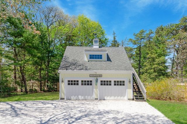 1089 Main Street, Barnstable, MA 02635