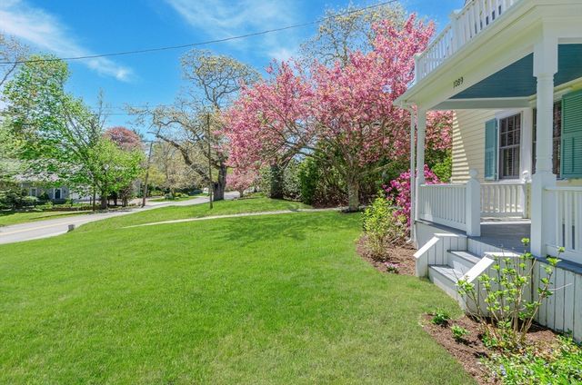 1089 Main Street, Barnstable, MA 02635