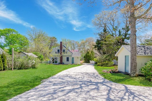 1089 Main Street, Barnstable, MA 02635