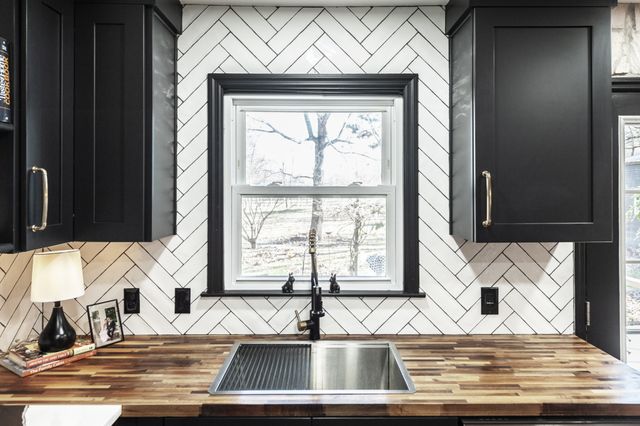 895 Harsh Ln, Castalian Springs, TN 37031