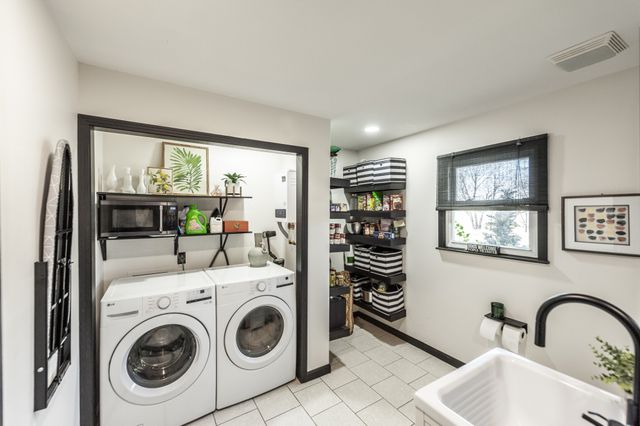 895 Harsh Ln, Castalian Springs, TN 37031