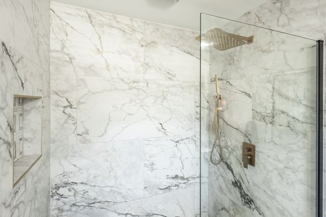 895 Harsh Ln, Castalian Springs, TN 37031