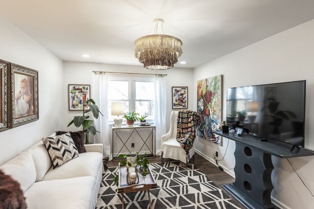 895 Harsh Ln, Castalian Springs, TN 37031