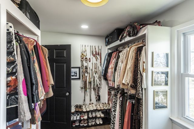 895 Harsh Ln, Castalian Springs, TN 37031