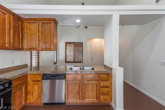 7625 GRASSY BANK Street, Las Vegas, NV 89139