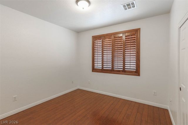 7625 GRASSY BANK Street, Las Vegas, NV 89139