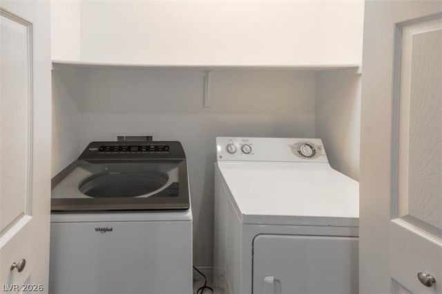 7625 GRASSY BANK Street, Las Vegas, NV 89139