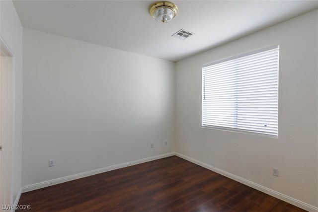 7625 GRASSY BANK Street, Las Vegas, NV 89139