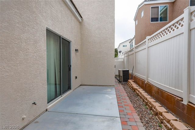 7625 GRASSY BANK Street, Las Vegas, NV 89139