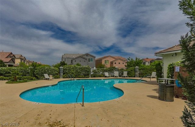 7625 GRASSY BANK Street, Las Vegas, NV 89139