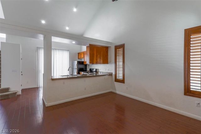 7625 GRASSY BANK Street, Las Vegas, NV 89139