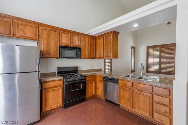 7625 GRASSY BANK Street, Las Vegas, NV 89139