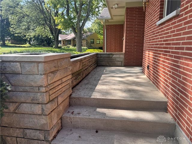 4425 Jonathan Drive, Kettering, OH 45440