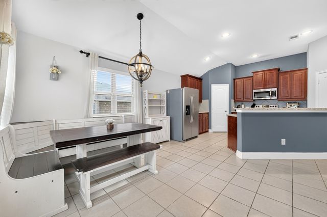 408 Highmeadow Drive, Aubrey, TX 76227