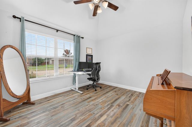 408 Highmeadow Drive, Aubrey, TX 76227
