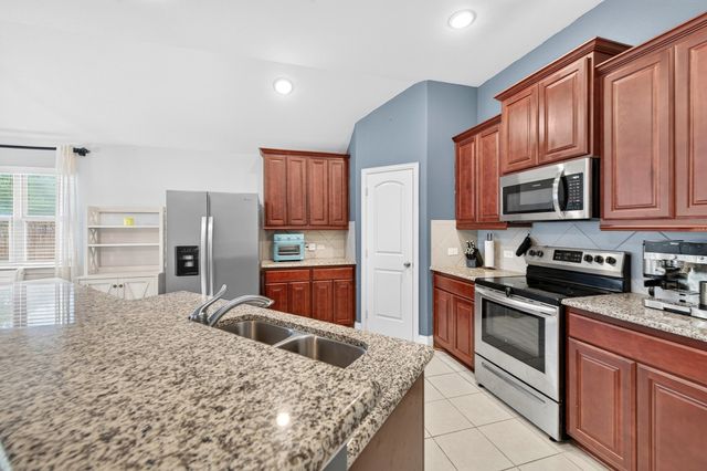 408 Highmeadow Drive, Aubrey, TX 76227