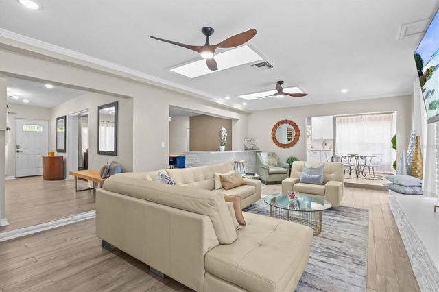 231 LIME CIRCLE S, Dunedin, FL 34698