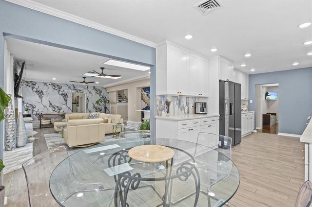 231 LIME CIRCLE S, Dunedin, FL 34698