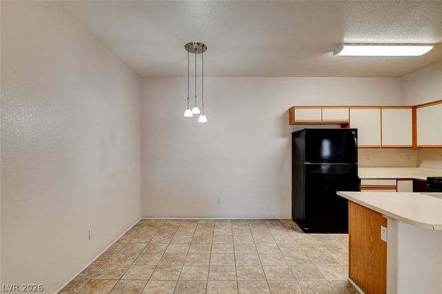 5751 East Hacienda Avenue 123, Las Vegas, NV 89122