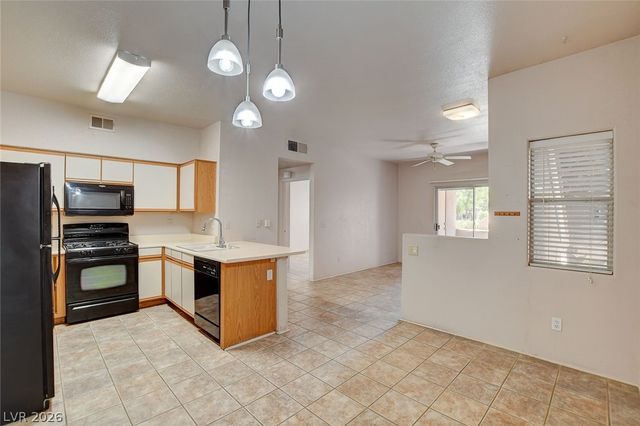 5751 East Hacienda Avenue 123, Las Vegas, NV 89122