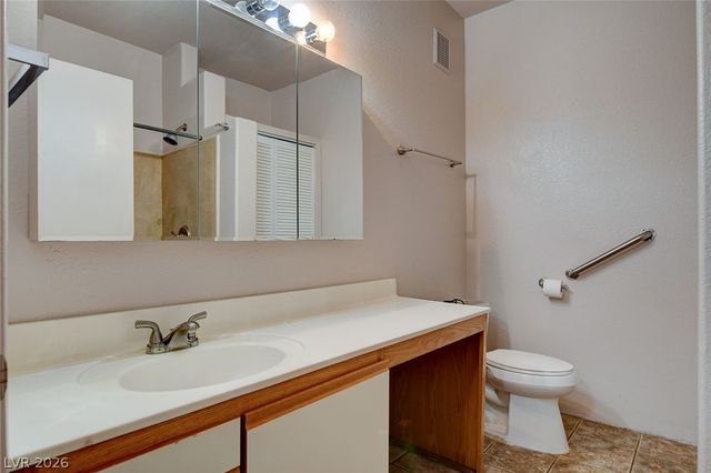 5751 East Hacienda Avenue 123, Las Vegas, NV 89122